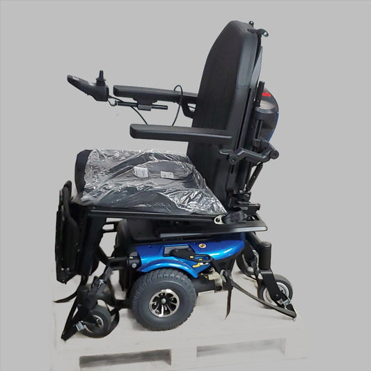 Quantum J6 Mobile Wheelchair Blue w/ Battery
